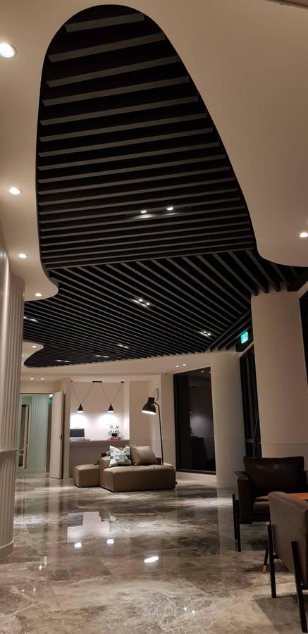 New California Hotel Hszintien Kültér fotó